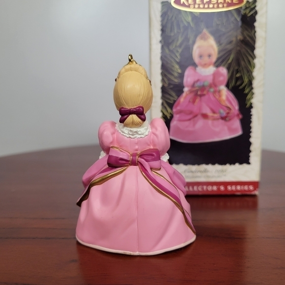 Hallmark Cinderella 1996 Madame Alexander Keepsake Ornament QX6311 - Picture 9 of 14